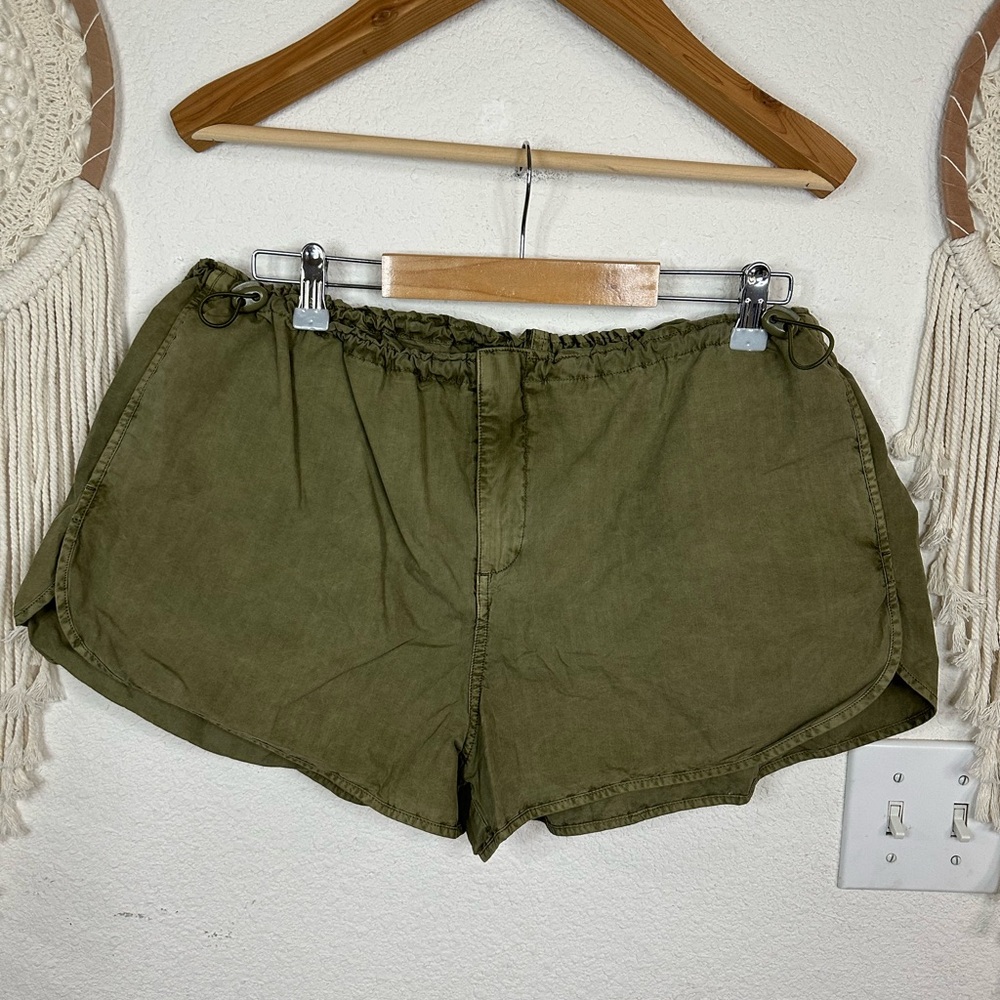 Urban Outfitters Olive Green Athletic Shorts large